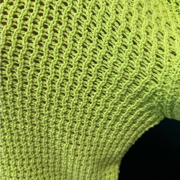 ALC Laney Chartreuse Open Knit Sweater L New with Tags - Picture 3 of 5